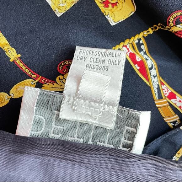 Vintage Y2K Classic Horsebit Chain Ribbon Floral Navy Blue Silk Wrap Skirt 4P 4 - Picture 8 of 8